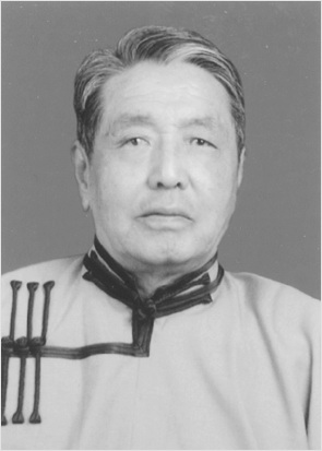 巴·敖斯爾 