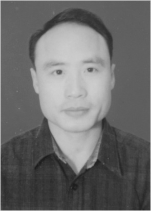 盤(pán)文波 