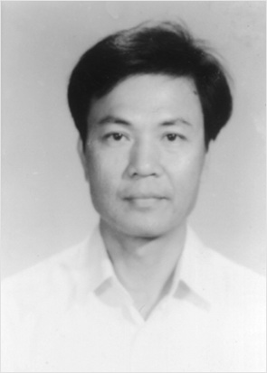 龐國(guó)弘 