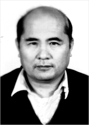 潘強恩 