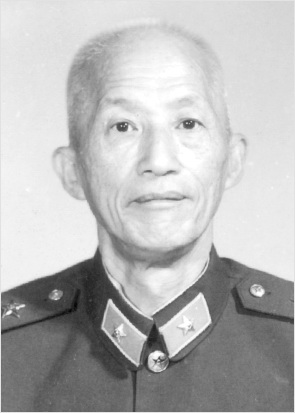 姚遠方 