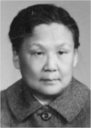 嚴(yán)慰冰 