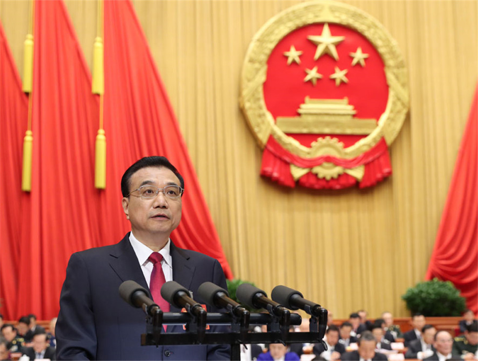 十二屆全國人大五次會議開幕，李克強作政府工作報告