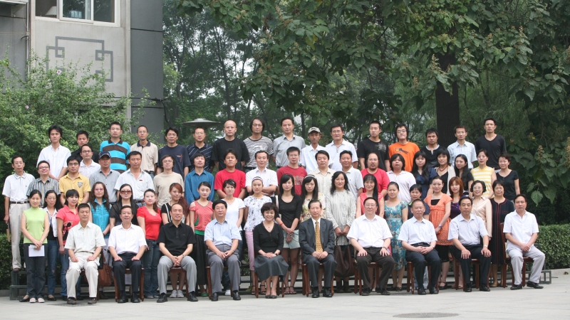 魯迅文學院第七屆高研班學員名單　周　瑾　張建嫘　周嘉寧　歐陽斌　曹明霞　李駿虎　傅愛毛　劉玉誠　劉志成　梁永哲　宋曉杰　陳集益　馬天牧　魯　敏　高　君　范曉波　余同友　郭海燕　傅其祥　謝宗玉　盛　瓊　黃煥光　林　森　楊鴻雁　羅　勇　羅布次仁　　王　華　　李亞明　葉　舟　王　族　單永珍　劉士忠　郁　笛　李志強　祝雅麗　葉文軍　劉芳曉　喻　紅　黃春華　馬利軍　黃雪蕻　王進康　劉園園　張悅?cè)弧』簟∑G　辛曉娟　李　瑩　馬中才　戴月行　蔣　峰　楊學會　李海洋　畢　亮