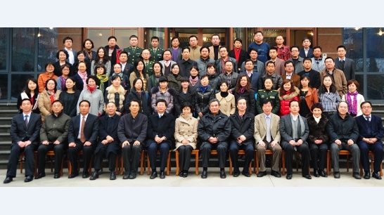 魯迅文學院第十七屆高研班學員名單　付文順　王震海 蔣信琳　蔡　楠　董俊英　陳春蘭　馬素芳　柏祥偉　祝紅蕾　王樵夫 張艷榮　吳文君　何凱旋　申賦漁　朱杏芳　紀洪平　陳蔚文　趙宏興 陳旭紅　鐘紅英　聶元松　韋　君　龍　琨　李孟倫　陳　鵬　孟學祥 李鋼音　王曉云　侯　波　嚴英秀　陳　漠　馬占祥　楊秀珍　高春陽 董志遠　郝煒華　張開平　洪　梅　郭志凌　周飛飛　崔美蘭　劉廣雄　蔣彩虹　錢玉貴　齊　帆　逯海田　裴志?！⊥酢↓垺⒋壶P　格絨追美 　多吉卓嘎