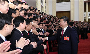 習(xí)近平等領(lǐng)導(dǎo)同志親切會(huì)見(jiàn)出席黨的十九大代表、特邀代表和列席人員