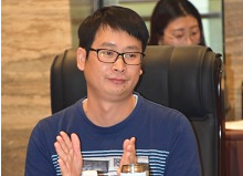 陳詩(shī)哥：作為一種本源性精神的童話童話不僅是一種文體，更是本源性的精神，這點(diǎn)反過(guò)來(lái)會(huì)影響我們對(duì)童話文體的理解。[詳細(xì)]
