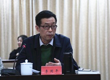 李國(guó)平：批評(píng)也要溫度我認(rèn)為建設(shè)的傳統(tǒng)更應(yīng)珍惜，在文學(xué)進(jìn)步的這個(gè)宏觀層面上如何把握光影和陰影的關(guān)系。[詳細(xì)]