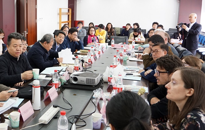 “文學(xué)的地域性——歷史、記憶與現(xiàn)實”中外作家交流研討會舉行