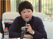 何向陽：與人民結(jié)合，為人民服務(wù)今年是毛澤東同志《講話》發(fā)表80周年。重讀《講話》，感到雖然80年過去，但仍然歷久彌新……[詳細(xì)]