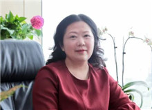 四川文藝出版社：立足西南、放眼全國(guó)　　四川文藝社善于在歷史中汲取力量，也更愿意用全新的筆觸書寫新時(shí)代的壯麗河山。[詳細(xì)]