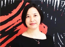 浙江文藝出版社：讓多介質(zhì)的傳播成為彰顯文學(xué)價(jià)值　　浙江文藝社以出版高品位、高格調(diào)、高質(zhì)量的中外名著和學(xué)術(shù)著作而為廣大讀者所熟知。[詳細(xì)]