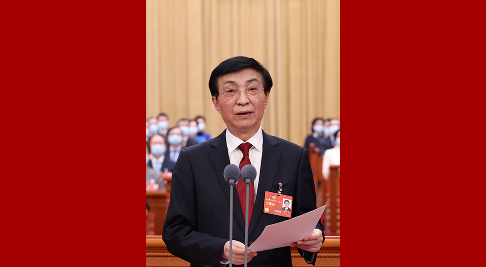 3月4日，中國人民政治協(xié)商會議第十四屆全國委員會第一次會議在北京人民大會堂開幕。王滬寧主持開幕會