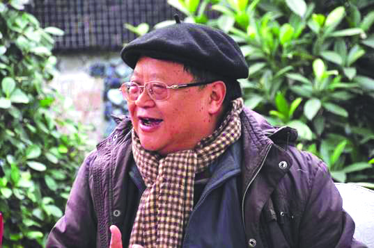 董仁威：中國(guó)科普作家協(xié)會(huì)榮譽(yù)理事、全球華語(yǔ)科幻星云獎(jiǎng)聯(lián)合創(chuàng)始人