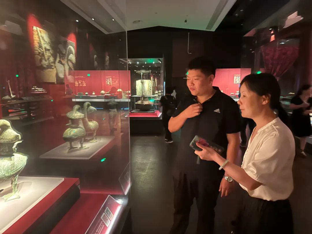6月29日，?；韬顕z址博物館考古部主任趙藝博接受作家采訪