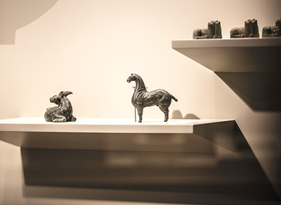 展廳一角。  　　清華大學(xué)藝術(shù)博物館供圖