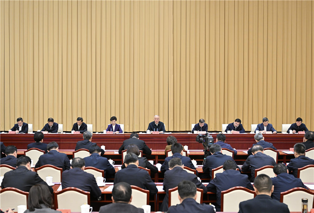 11月6日，學(xué)習(xí)貫徹習(xí)近平文化思想座談會在北京召開，中共中央政治局常委、中央書記處書記蔡奇出席并講話。新華社記者 岳月偉 攝