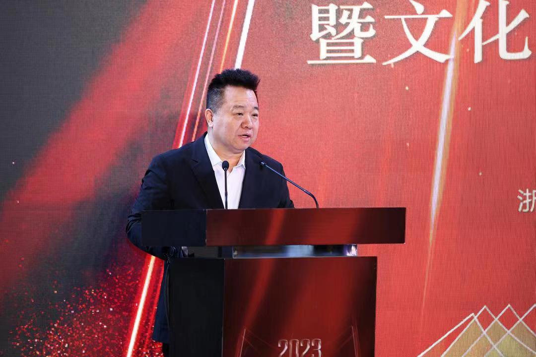 中國作協(xié)黨組成員、書記處書記邱華棟致辭