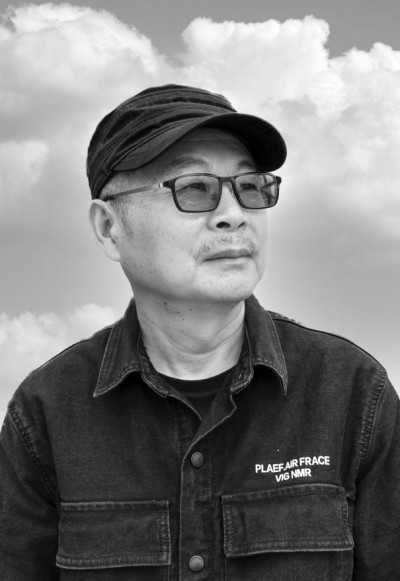 中國散文學(xué)會副會長　陸春祥
