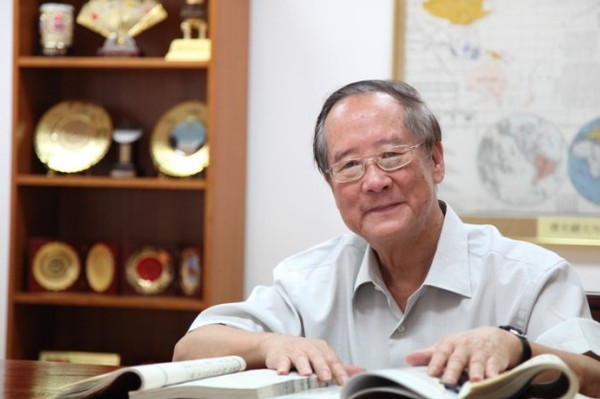 C:\Users\zjw-x270-czy\Desktop\20個中國老人-給曉晨姐\楊義.jpg