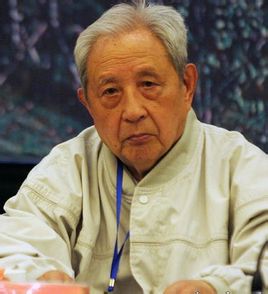 C:\Users\zjw-x270-czy\Desktop\20個中國老人-給曉晨姐\袁鷹.jpg