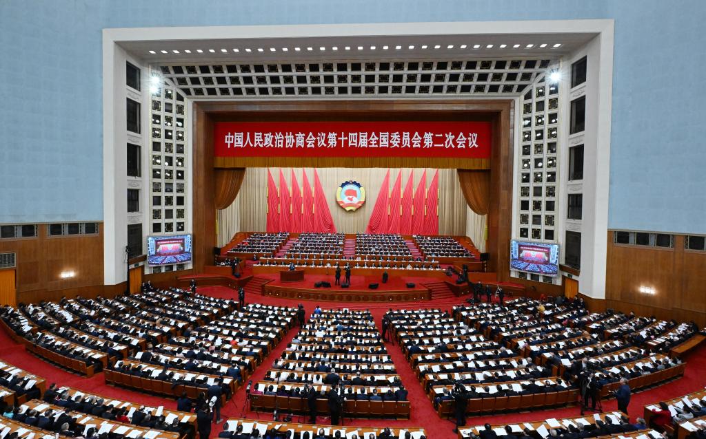 3月7日，全國政協(xié)十四屆二次會(huì)議在北京人民大會(huì)堂舉行第二次全體會(huì)議。?新華社記者 陳曄華 攝