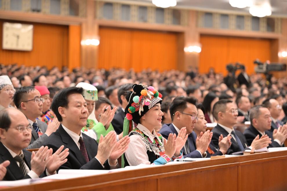 3月8日，十四屆全國人大二次會議在北京人民大會堂舉行第二次全體會議。新華社記者 謝環(huán)馳 攝