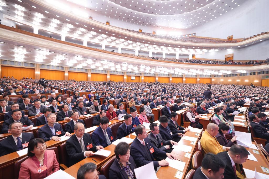 3月10日，中國人民政治協(xié)商會(huì)議第十四屆全國委員會(huì)第二次會(huì)議在北京人民大會(huì)堂舉行閉幕會(huì)。新華社記者 邢廣利 攝