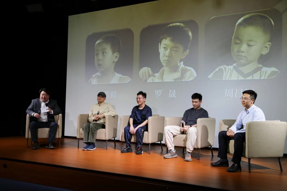 張以慶導(dǎo)演及其團(tuán)隊(duì)、《幼兒園》中的主人公