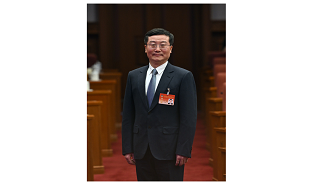 全國政協(xié)委員、人民日報社原副總編輯王一彪