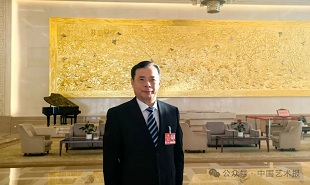 全國政協(xié)委員、中國作協(xié)主席團(tuán)委員滕貞甫